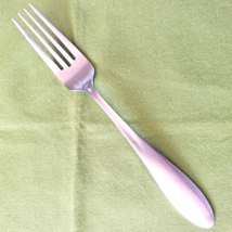 Cambridge Stainless 1 Dinner Fork Hailey Pattern Satin Indented Handle 8 1/8&quot; - £5.44 GBP