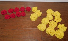 Lot 22 Crochet Red Rose Buds &amp; Yellow Carnations Flowers Bouquet Handmad... - £3.86 GBP