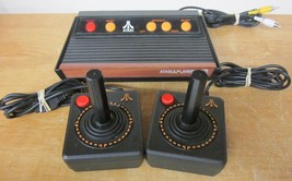 Atari FlashBack 2 CONSOLE w/2 CX 40 Joystick controllers TV video system 40 game - £38.91 GBP