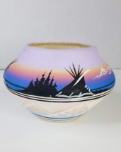 Navajo Vase 4.5&quot; Planter Bowl Native American Signed Vonda Hand Painted Vintage - £23.67 GBP