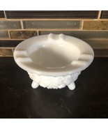 FENTON Daisy &amp; Button Footed White Milk Glass Ashtray Trinket Dish - $12.23 CAD