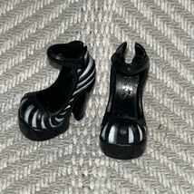 Monster High Doll Frankie Stein 1st Wave Zebra Striped Black &amp; White Sho... - $14.08