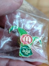 Vintage 90&#39;s NOS Collectible McDonald&#39;s A Bug&#39;s Life Disney Pixar Lapel Pin - £10.35 GBP