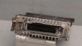 Mercedes R107 560SL Engine Control Unit Bosch 0280800172 image 3
