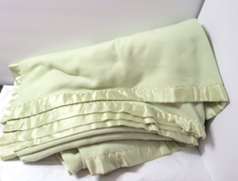 KING Fieldcrest Touch of Class Green Blanket 4 Side Satin Binding 96x108 Acrylic - £62.11 GBP