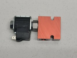 Parker Solenoid Valve 24V DC  14w LB10512A  050717502 - $189.00