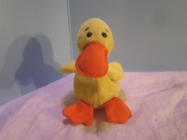 Ty Beanie Babies Baby Plush Yellow Duck &quot;Quackers&quot; Bird - £9.35 GBP