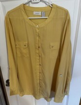 Blouse Chico&#39;s S 4 Yellow Long Sleeve Buttons Pockets No Collar Roll-up Sleeve - £16.08 GBP