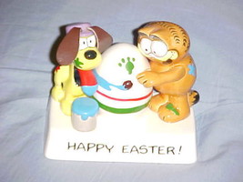 Enesco Garfield Happy Easter With Odie Ceramic Figurine From 1981 - £38.93 GBP