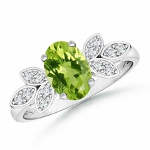 ANGARA Vintage Style Oval Peridot Ring with Diamond Accents in 14K Gold - £718.56 GBP