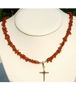 Small Amber Nuggets and Cross Pendant in Cute and Inexpensive Necklace - €27,60 EUR