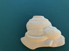 M1 - Vases on Rug Magnet Ceramic Bisque Ready-to-Paint, You Paint* - €1,74 EUR