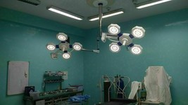 New LED Surgical Light Operation Theater Light Examination LED OT Light OR lamp - £1,971.26 GBP