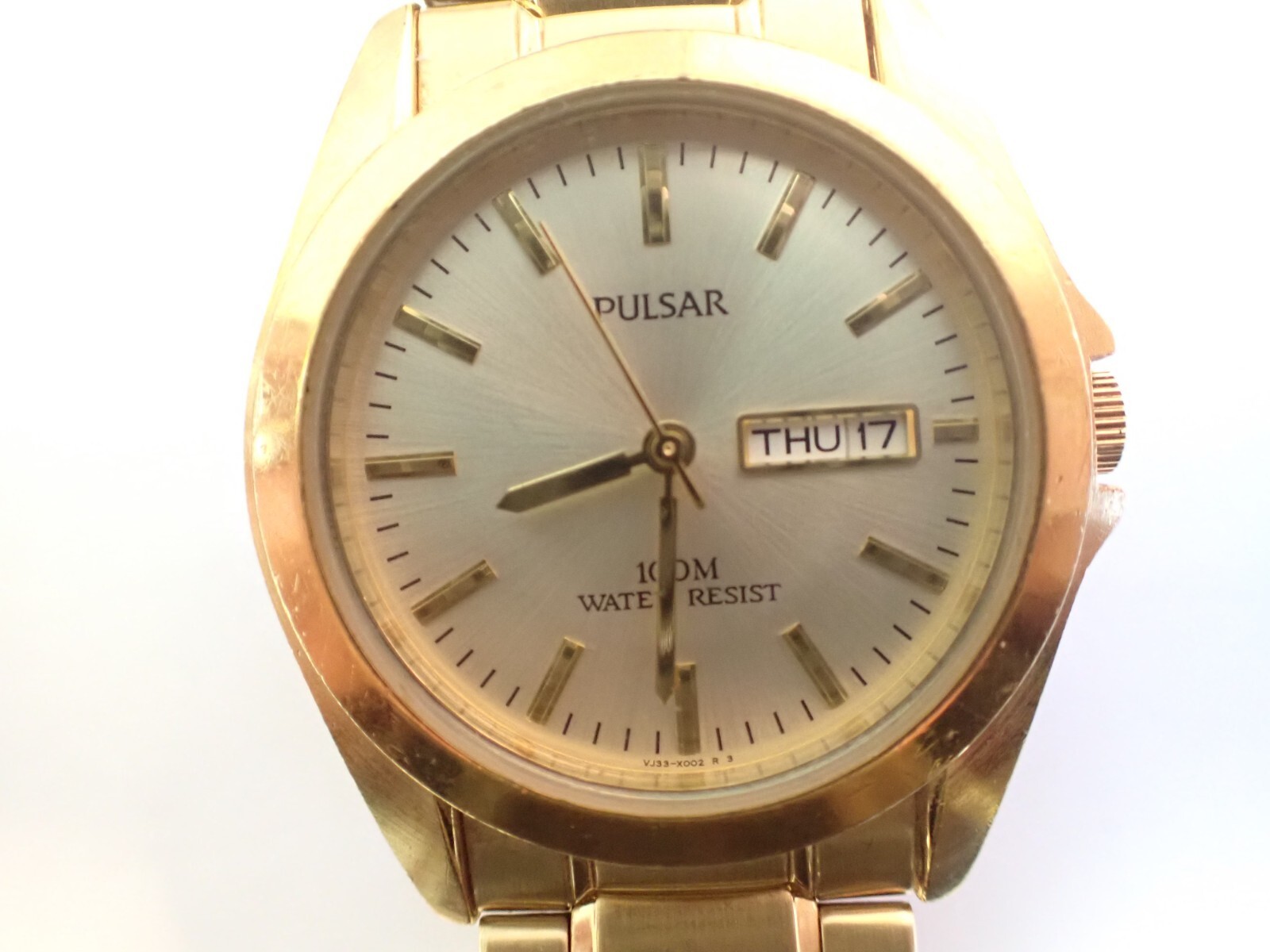 PULSAR 460116 Quartz Gold Day/Date Men&#39;s Wristwatch - $24.26
