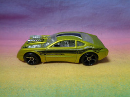 Vintage 2001 Mattel Hot Wheels Malaysia Overboard 454 Lime Green Car - £2.32 GBP