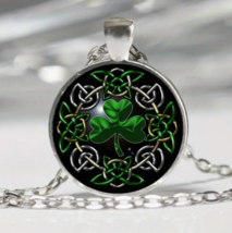Celtic Knot &amp; Shamrock Design Round Pendant Necklace - Chain appx 19.5 Inches - £8.11 GBP