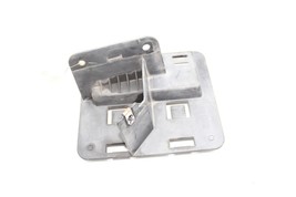 06-10 SILVERADO SIERRA 2500HD 3500HD 6.6L DIESEL ECU MOUNT BRACKET E4114 image 4