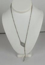 Necklace Silver Tone 2 Leaf Pendant Design Loop Link Chain Ext. 2&quot; 20&quot; Length - £6.10 GBP