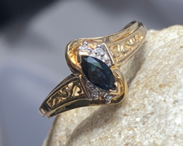 10K Yellow Gold Ring Sz 7 Sapphire Color Stone Fine Jewelry 2g - £103.47 GBP