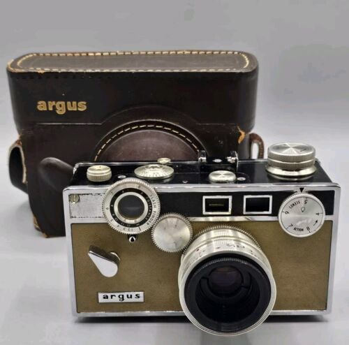 VTG 1950s Argus C3 Brick 35mm Rangefinder Camera Beige w/Leather Case - UNTESTED - $32.71