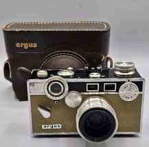 VTG 1950s Argus C3 Brick 35mm Rangefinder Camera Beige w/Leather Case - UNTESTED - £25.63 GBP