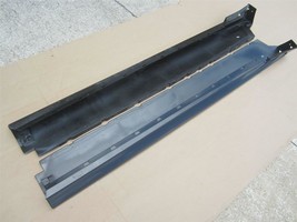 99-04 Ford Mustang Driver&#39;s Left &amp; Passenger&#39;s Right Side Rocker Panels Skirts - £136.09 GBP