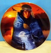 Hamilton Collection Visions In A Full Moon Collector Plate Cloak Of Visi... - $7.19
