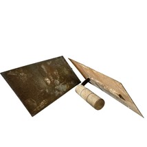 VTG Cement Trowels dirty rusty has Wooden handles. Set Of Two. Vintage T... - $14.03