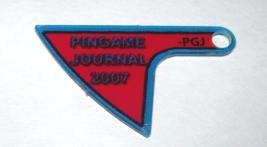 Spiderman Pinball Machine Promo Plastic Keychain Pin Game Journal Vintag... - $10.52