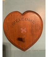Vintage Heart-Shaped Butterfly Image WELCOME Wooden Peg-Plaque - £3.97 GBP