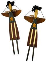 2 Primitive Wood Folk Art Angels Metal Wings Wire Hanger Yarn Hair Stars Stripes - £22.77 GBP