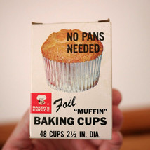Vintage Baker&#39;s Choice Foil Paper Muffin Cupcake Foil Baking Cups Origin... - $18.99