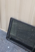 1993-2003 Volkswagen Eurovan Passenger Sliding Door Window Glass RH image 6