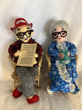 Vintage Stuart Inc. Retired Dolls In Wicker Chairs Set Handmade Old Couple NICE - £54.21 GBP