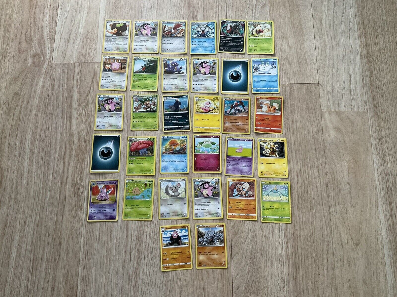 Primary image for Lot of 32 Pokemon Cards 2013 2014 2015 2016 2017 2018 2020 2022 Energy