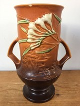 Vtg 40s Roseville Pottery 123-9 Tangerine Freesia Floral Double Handle Vase 9.5&quot; - £118.50 GBP