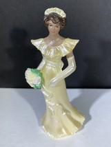 Vintage Wilton Bridesmaid Cake Toppers Wedding Pearl Yellow New African ... - $9.50