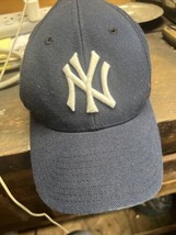 Vintage Logo Athletic Puma New York Yankees Snapback Hat MLB Baseball Bl... - £21.94 GBP