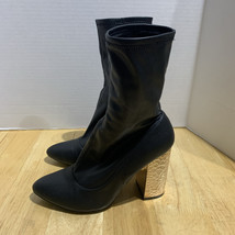 Qupid Women Boots Black/ Gold Size 9 Haven Elctroplted - $22.58