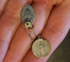 002 2 Vintage Catholic Religious Pendant Medals - $9.99