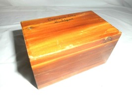 Jewelry Box Wooden TRAVERSE CITY MICHIGAN Souvenir Trinket Box Hinged Lid - £7.46 GBP