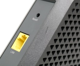 NETGEAR CM1000V2 Nighthawk DOCSIS 3.1 Cable Modem (Good) image 5