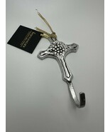 Francescas Collections Cross Coat Hook 4.75 inches NB1 - $89.52 MXN