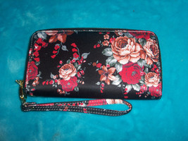 New LOVESHE Black, Red, Pink Rose Floral Clutch Wallet Wristlet - ZIP AR... - £7.83 GBP