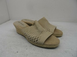 Easy Street Women&#39;s Slip-On Morza Wedge Heel Sandals Tan Size 8.5M - $17.80