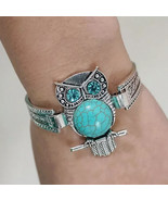 Vintage Turquoise Stone Owl Antiqued Silver Tone Bracelet Rhinestones Ey... - $301.77 MXN