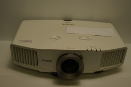 Epson PowerLite Pro G5550 Projector Model H351A - no lamp , tested - $59.37