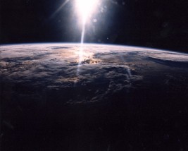 Sunlight over Earth viewed from Space Shuttle Discovery in orbit Photo Print - £6.91 GBP