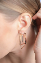Minimal Gold Square Cut Out Earrings - £15.98 GBP