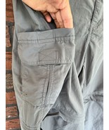 Magellan Outdoors Pants Large Fish Gear 8 Pocket Nylon Hiking Zip Off Leg Shorts - $16.15